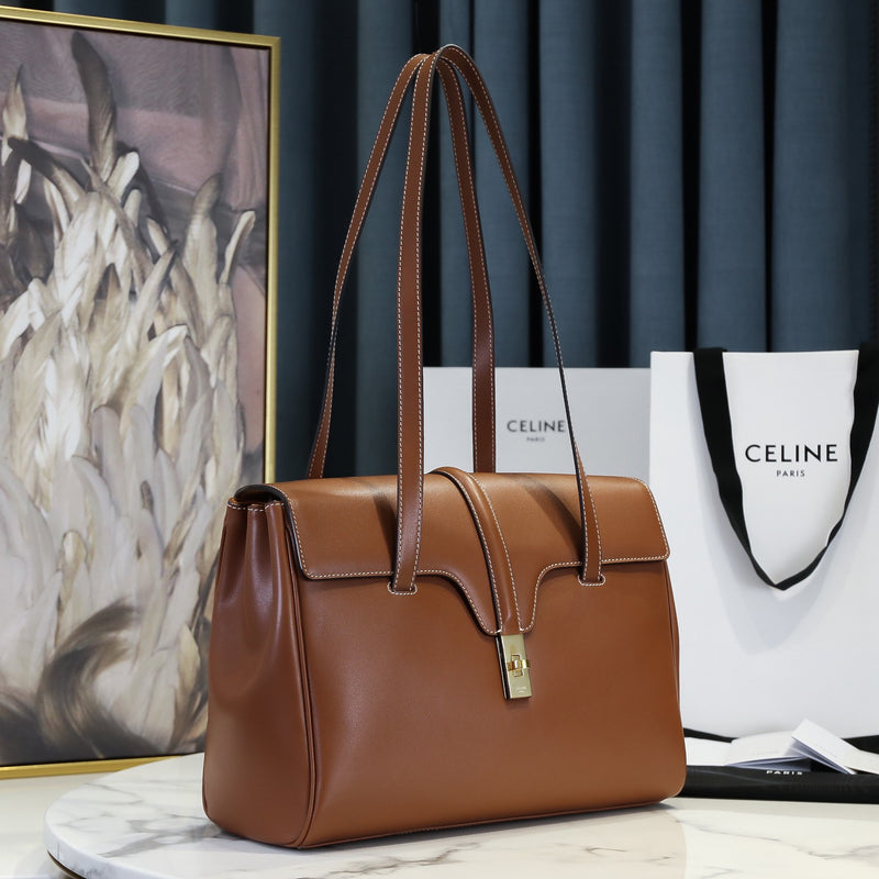 CELINE SOFT 16