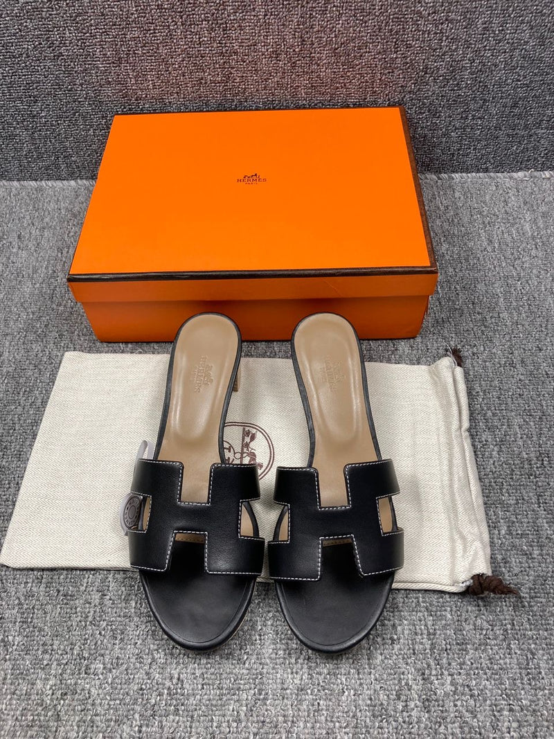 SANDÁLIA HERMES OASIS PRETO