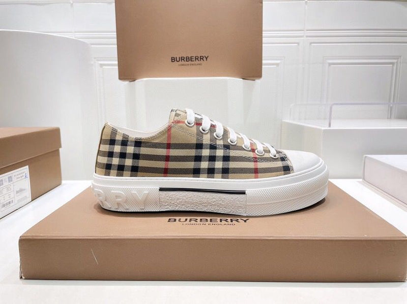 TÊNIS BURBERRY EM ALGODÃO CHECK