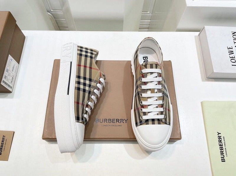 TÊNIS BURBERRY EM ALGODÃO CHECK