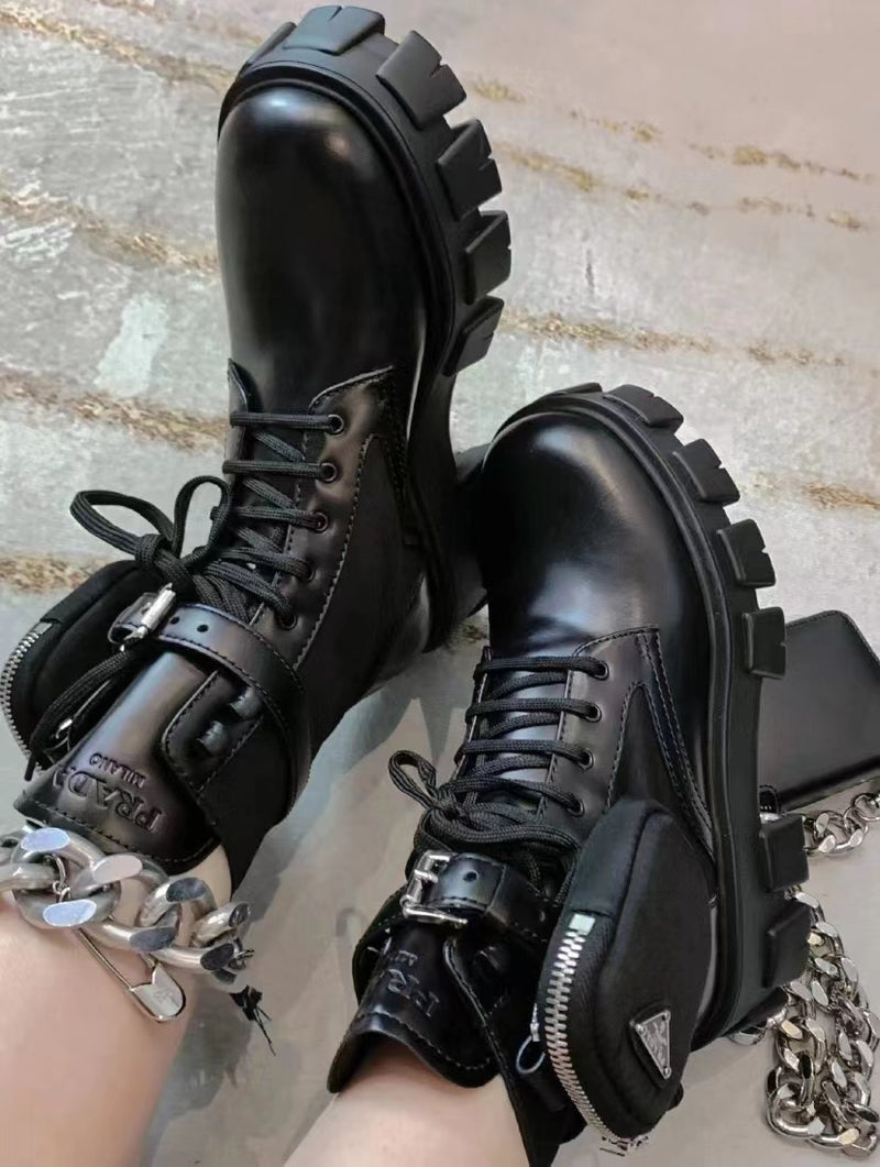 BOTA PRADA MONOLITH