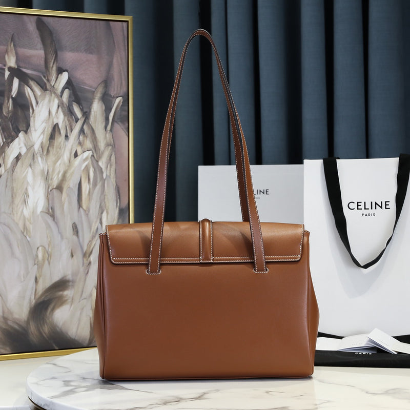 CELINE SOFT 16