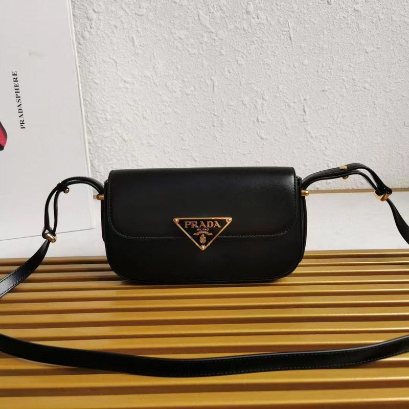 Bolsa Prada de ombro preta