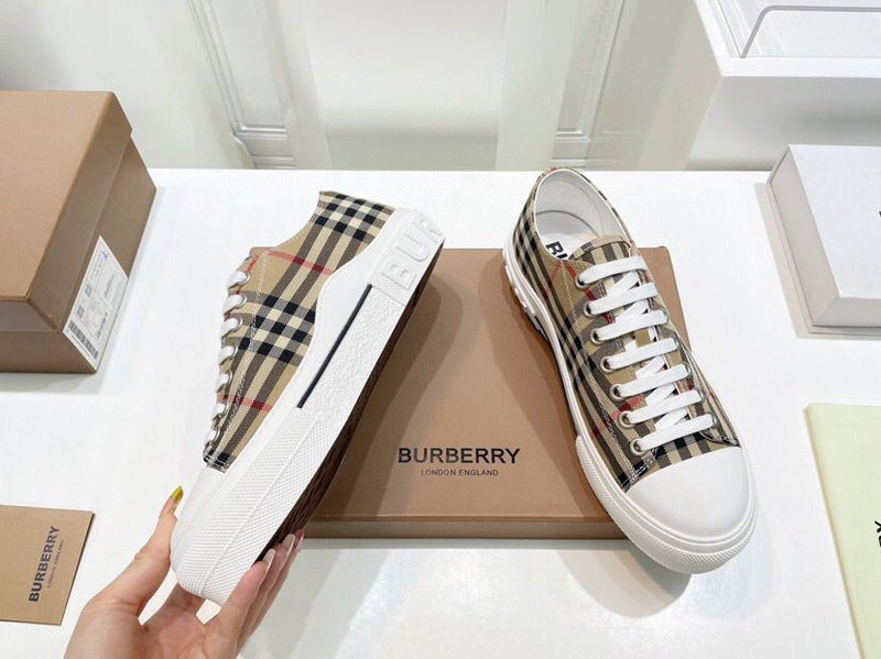 TÊNIS BURBERRY EM ALGODÃO CHECK