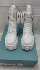 BOTA PRADA MONOLITH